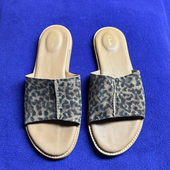 Clarks Leopard Print Sandals Size 9 - Picture 1 of 5